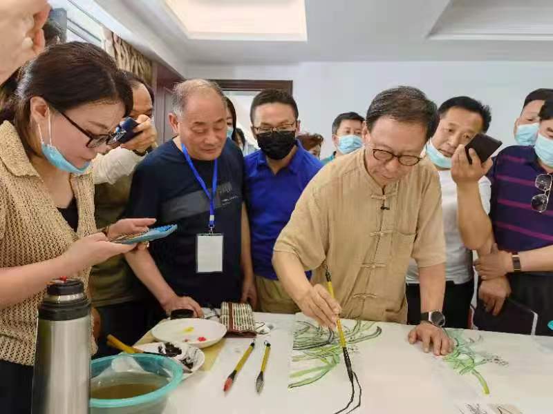 孔凡明-北京鸿兴书画院院士